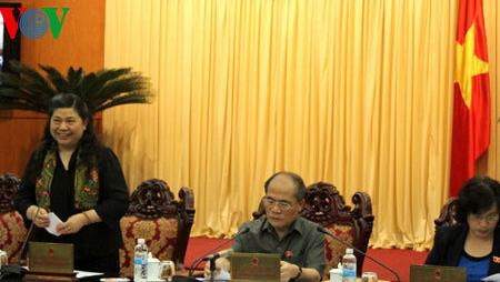 Analizan diputados vietnamitas situación socioeconómica